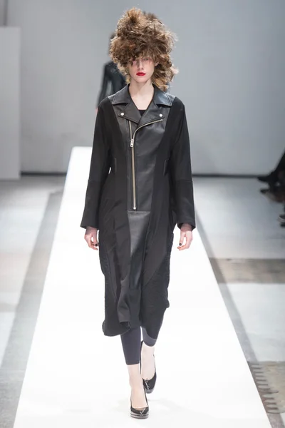 Look 34